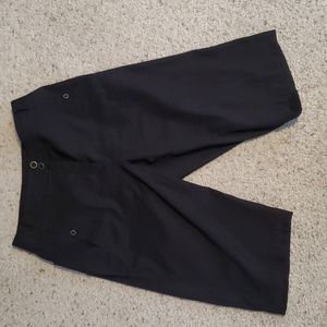 DKNY Golf Black Long Shorts Size 6